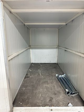 Remolque cerrado publicitario con Documentación