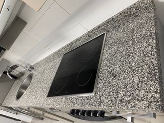 Encimera de granito gris 270 x 62 cm