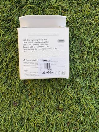 Funda iPhone 13 + Cable Lightning Original