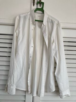 Lote 5 camisas de varias marcas en perfecto estado