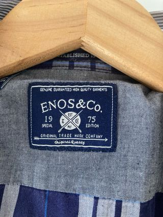 Lote 5 camisas de varias marcas en perfecto estado