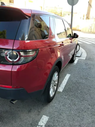 Land Rover Discovery Sport 2015