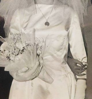 Vestido de novia clásico, de cola