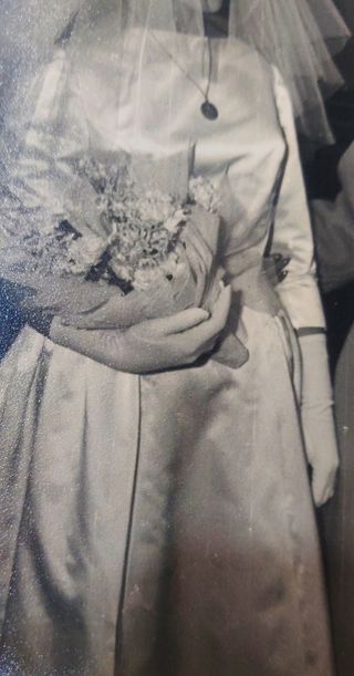 Vestido de novia clásico, de cola