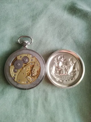 Orologio da tasca russo Molnija Cipolla