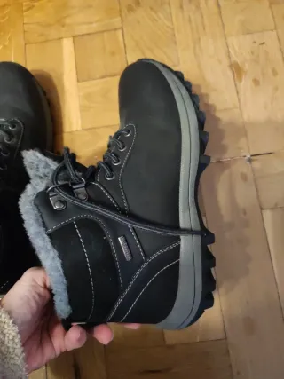 Botas de nieve forradas negras