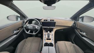 DS DS7 Crossback BlueHDi 130 DE Bastille + AT 96 kW (130 CV)