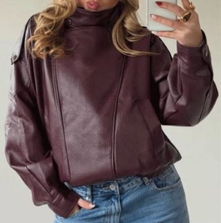 Cazadora viral efecto piel burdeos M