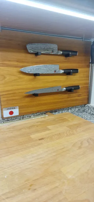 Porta coltelli in legno artigianale