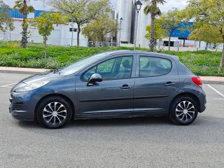Peugeot 207 2010