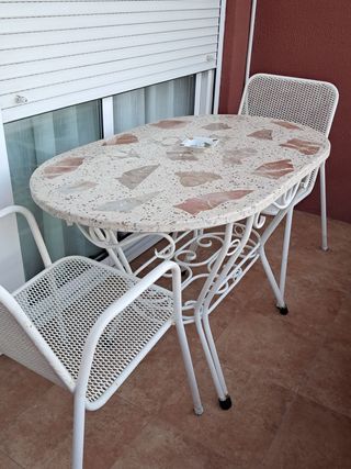 Mesa y 2 Sillas Exterior Piedra y Metal