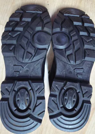 Botas de seguridad negras