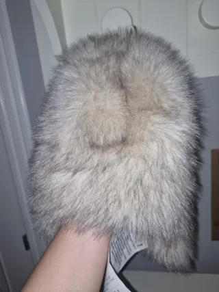 Gorro de pelo mujer beige y gris