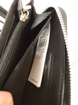 Cartera Desigual Negra con Bordado