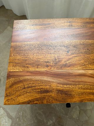 2 Mesitas de noche de madera