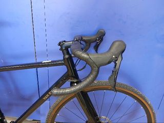 Bicicleta Gravel Shimano GRX Negro 2x12v AF