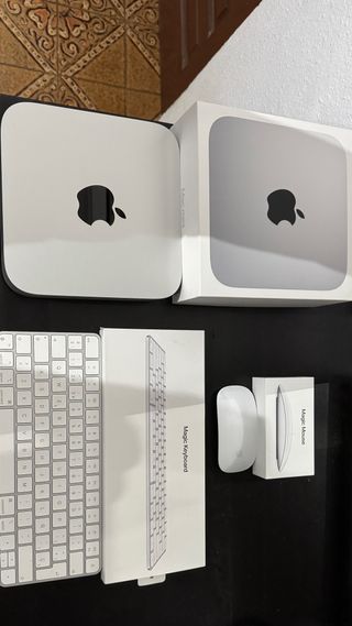 Mac Mini M2 Pro Plata