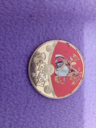 Moneda Pokémon Charizard