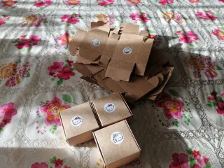 20 mini scatole Hello Kitty