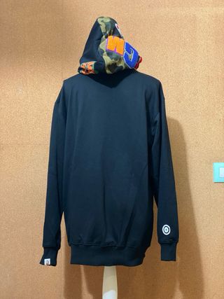 Chaqueta BAPE Shark Negra Multicolor