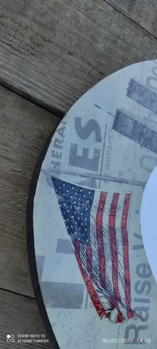 Espejo ovalado decorativo