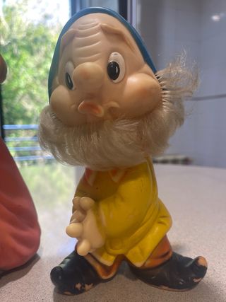 Blancanieves y 2 Enanitos