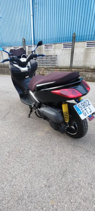 Yamaha XMAX 250 2010 Negra/Azul