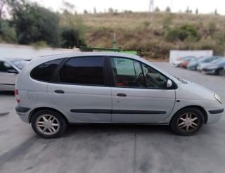 Piloto trasero izquierdo renault scenic 1.9 99716