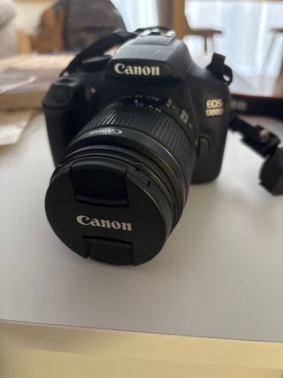 Cámara Canon EOS 1300D Negra