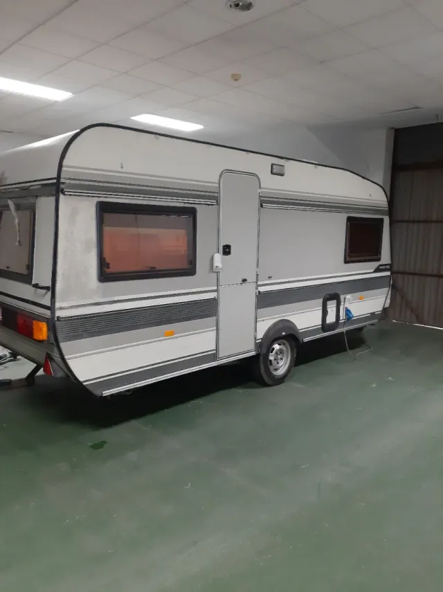 Caravana Hobby Prestige