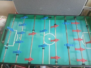 Futbolín y mesa de billar