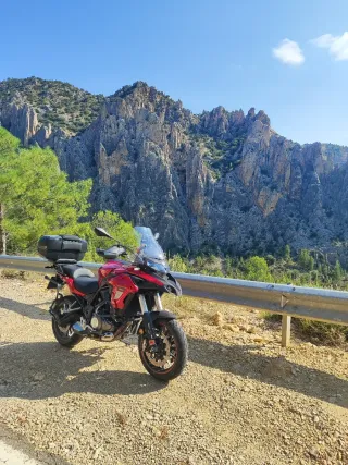 Benelli TRK 502 abs asfáltica A2