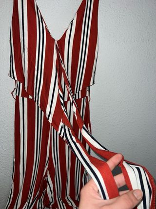 Mono largo a rayas Bershka