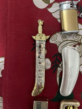 Lote de mecheros antiguos y coleccionables