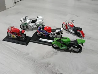 Lote 5 Motos Juguete Colección