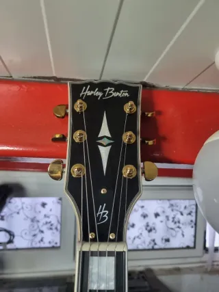 HARTEY BENTON LES PAUL CUSTOMIZADA