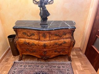 Cómoda Luis XV Mármol y Madera