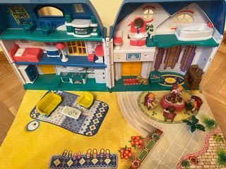 Casa de muñecas con accesorios