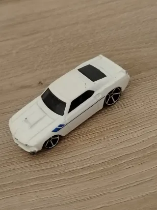 Hot Wheels Ford Mustang '69 Bianco