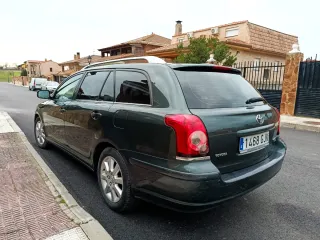 Toyota Avensis 2008