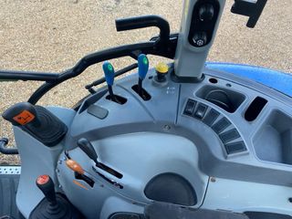 Tractor New Holland T4.95