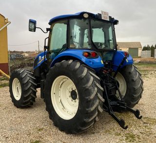 Tractor New Holland T4.95