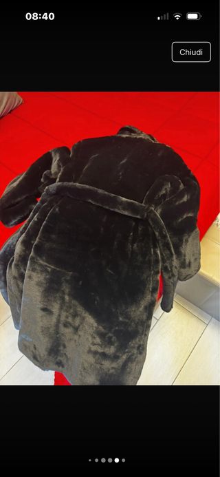 Cappotto pelliccioso nero