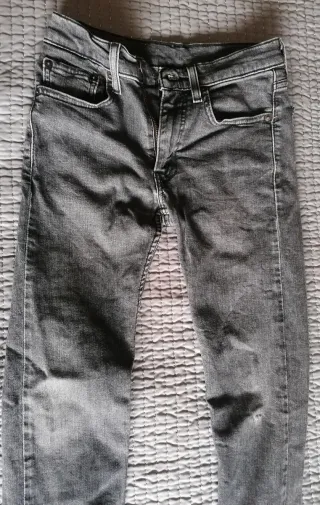 Pantalón Levi's Gris oscuro W28 niño