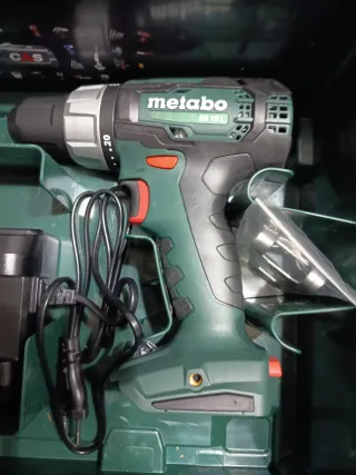 Taladro percutor Metabo SB 18 L