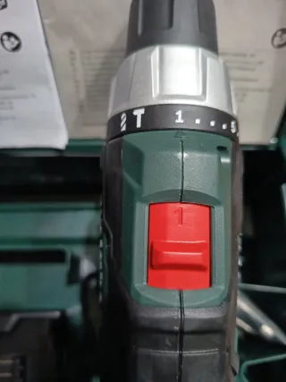 Taladro percutor Metabo SB 18 L