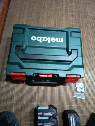 Taladro percutor Metabo SB 18 L