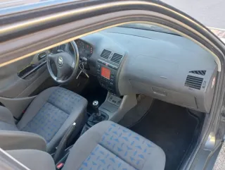 SEAT Cordoba impecable pegatina c