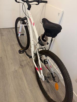 Bicicleta Montaña Rockrider ST 100 Blanca + acceso