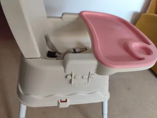 Trona para bebé color rosa y beige